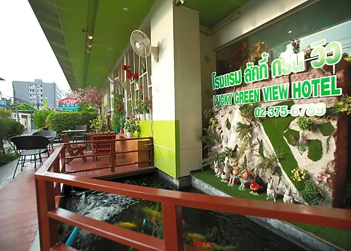 Lucky View Hotel