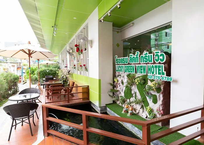 Hotel Lucky View 4*